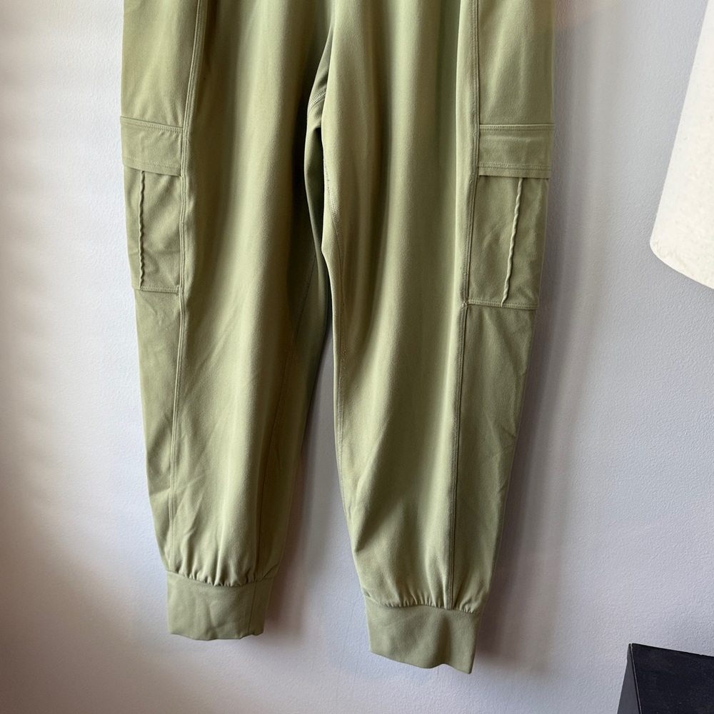 Athleta Salutation Cargo Jogger in Eucalyptus Olive‎ Green - Picture 5 of 10